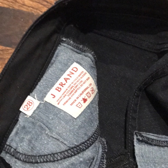 J BRAND “pencil leg” stretch jeans - Picture 5 of 6